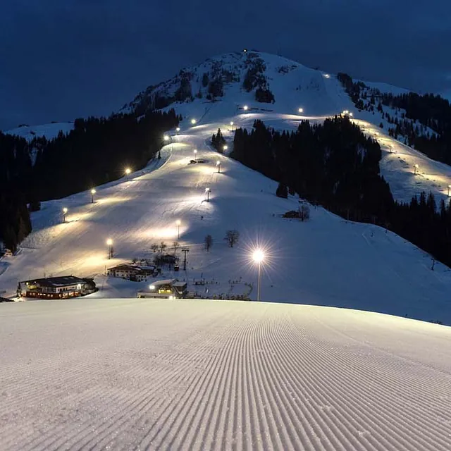 Nachtskifahren Hohe Salve in der SkiWelt Söll