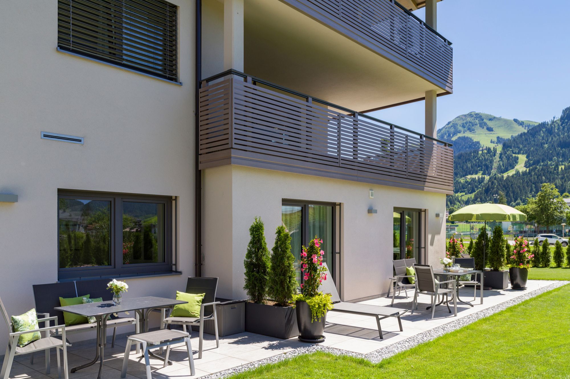 Garten und Terrasse für euren Sommerurlaub in Tirol